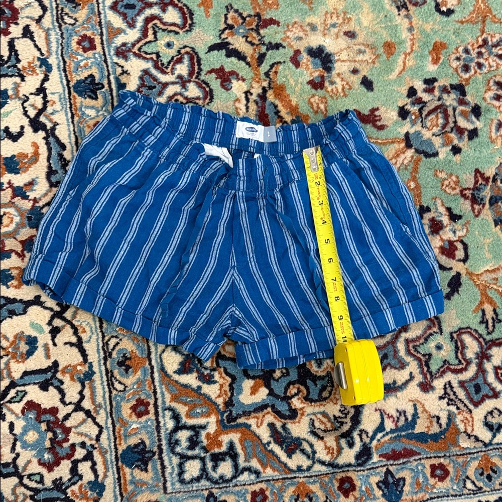 Old Navy Blue‎ Striped Women's Shorts
